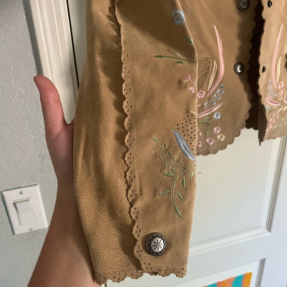 Incredible Cripple Creek leather floral jacket - Picture 8 of 11